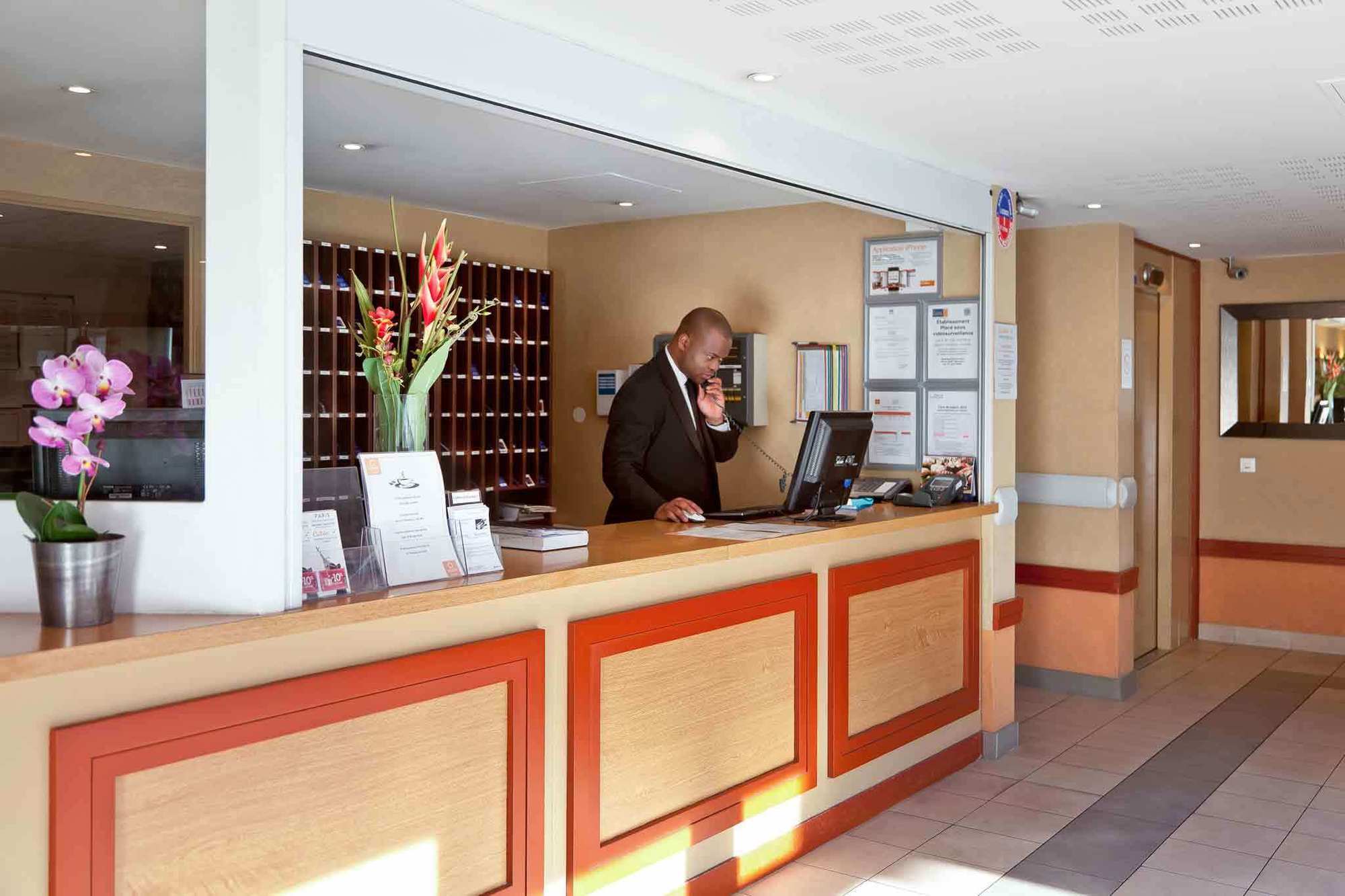 Aparthotel Adagio Access Paris Saint-Denis Pleyel Dış mekan fotoğraf